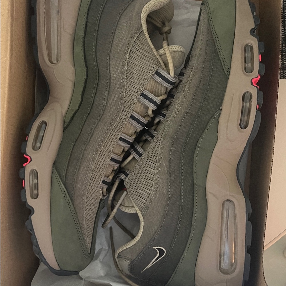 Nike Air Max 95 Olive and Beige Sneakers - Picture 2 of 11